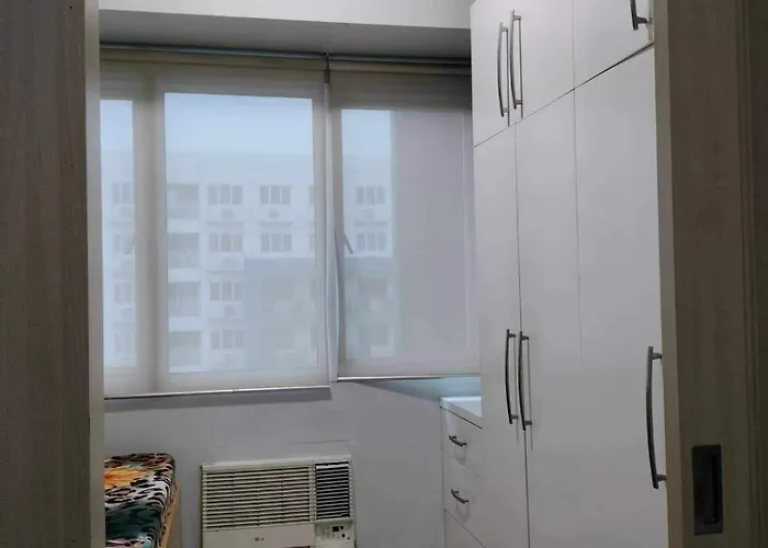 Sea Residences Tower F Pasay Moa Complex Aparthotel Manila